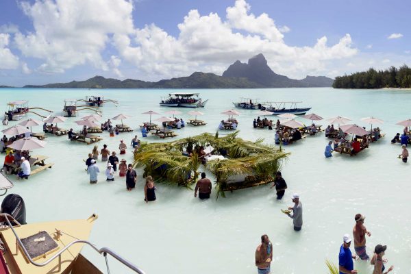 Exclusive Lagoon Picnic | Bora Bora